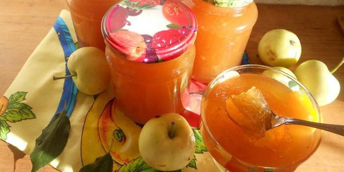 Mermelada de naranjas y manzanas