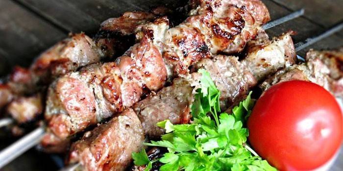 Grilli juuri poistettu tulesta