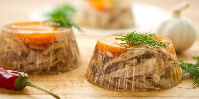 Thịt thạch làm sẵn với thịt bò