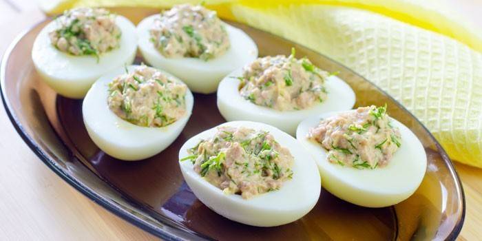 Œufs farcis au foie de morue