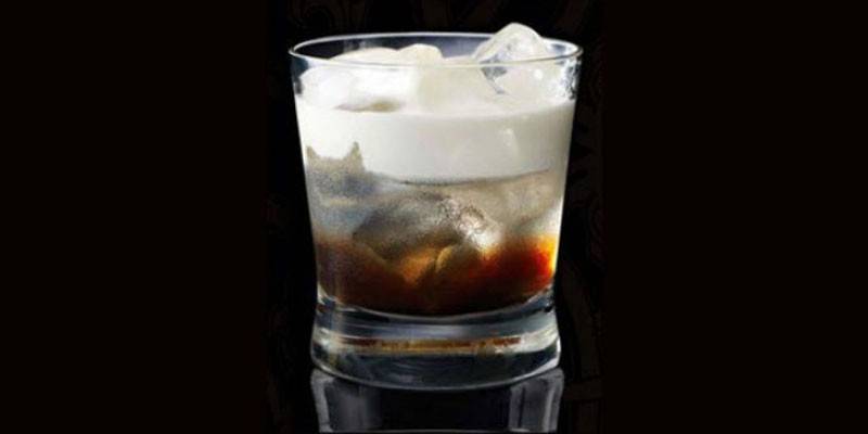 Blanc russe cocktail
