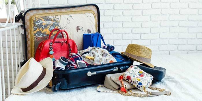 Faire sa valise lors d'un voyage