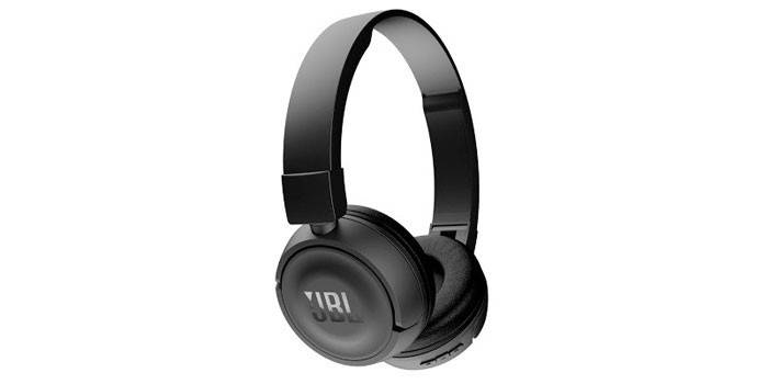 JBL T450BT