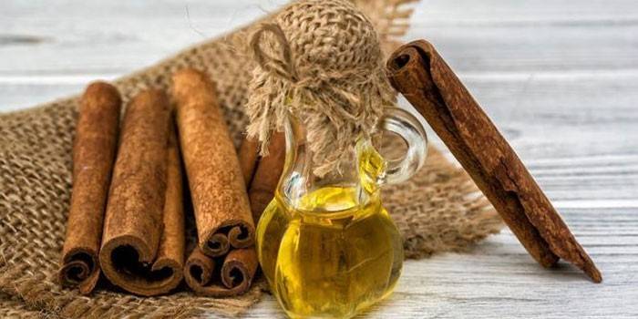 العصي القرفة