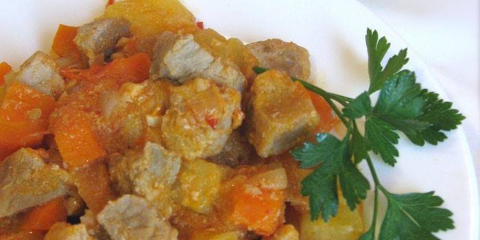 Gemüsescheiben mit Fleisch