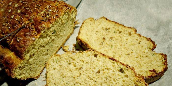 Naminė „Dukan“ dietinė duona priepuolyje