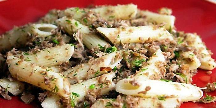 Pasta thịt bò luộc