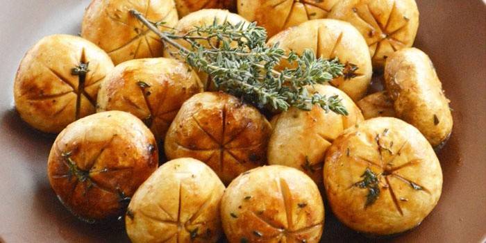 Печурке печене са зачинским биљем и соја сосом