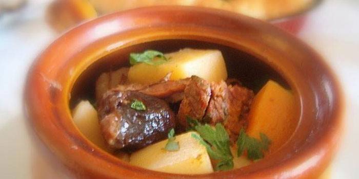 Patates, sığır eti ve kuru erik