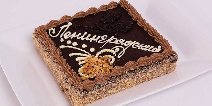 Klar hjemmelaget Leningrad-kake