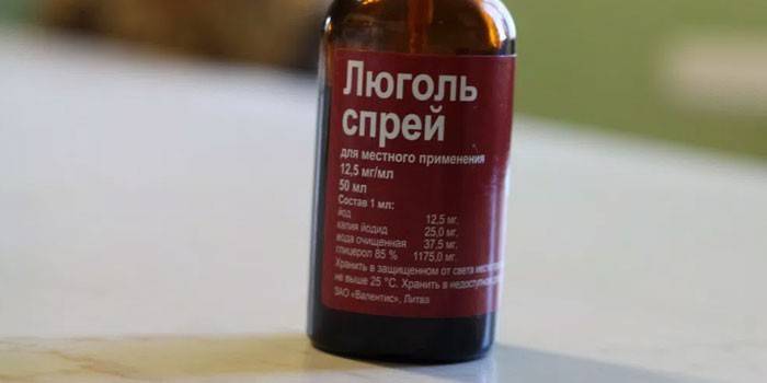 Pulverizați Lugol