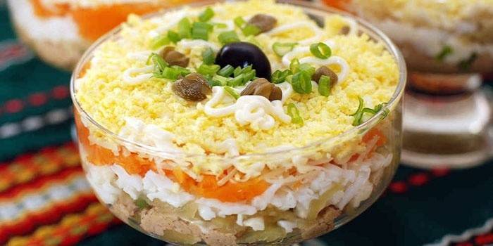 Hojaldre con ensalada de hojaldre Mimosa