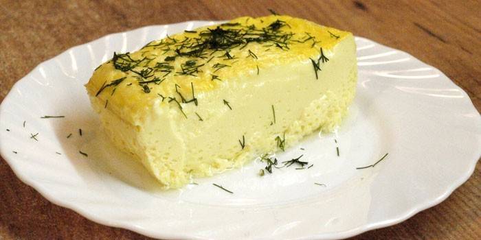 Felie de omletă înaltă