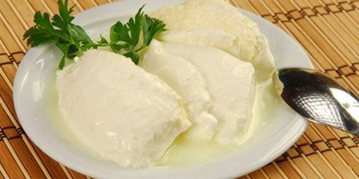 Домаћи крем кајмак