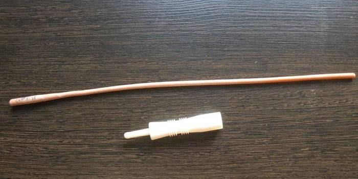 Tube rectal pour les nouveau-nés