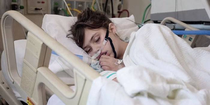 Niña en ventilación no invasiva