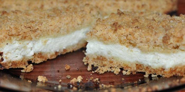 Shortcake and Curd Cream Cake