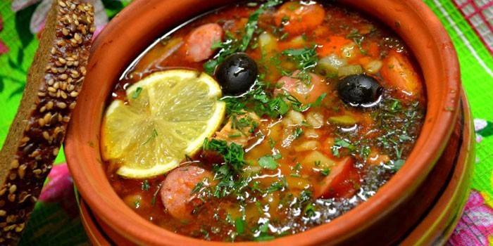 Soljanka Fleischsuppe