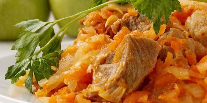 Bắp cải hầm thịt