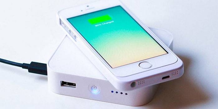 Smartphone com carregamento sem fio