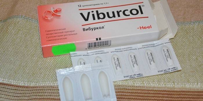 Ректални супозитории Viburkol в опаковка