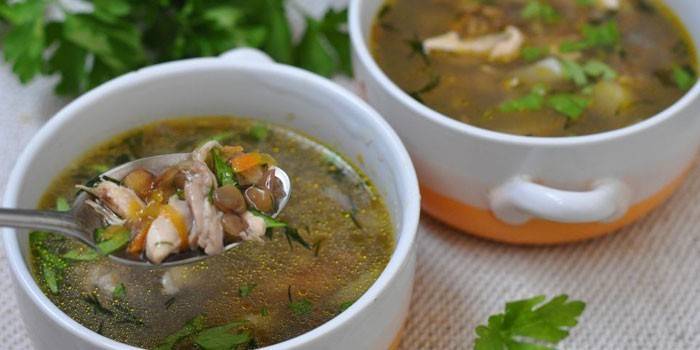 Sopa de Frango com Lentilha