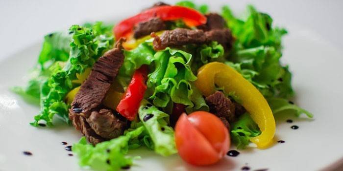 Salată dietetică de vită