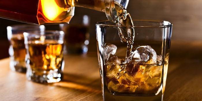 whisky với đá