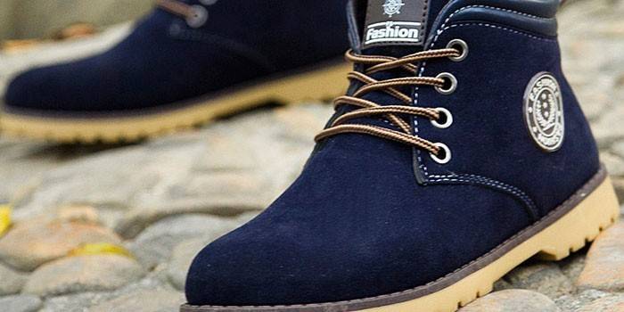 Bottes en daim pour hommes