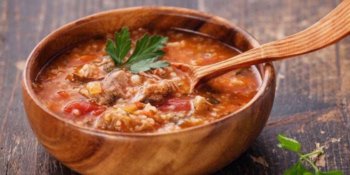 Kharcho sur bouillon de boeuf