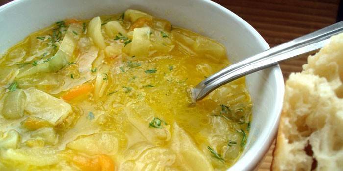 Sopa de repolho magra