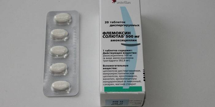 Flemoxin Solutab comprimate într-un pachet