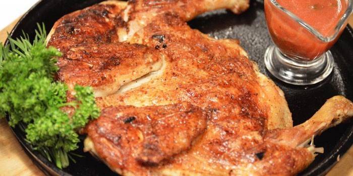 Soslu Fırında Tütün Tavuğu