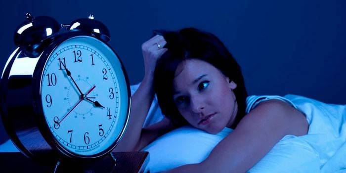 La fille a l'insomnie