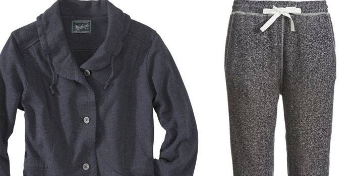البلوز و sweatpants