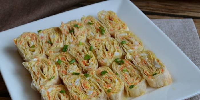 Lavash-rulla kasviksella