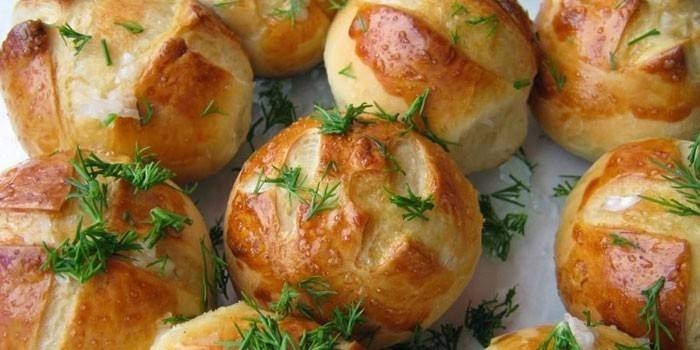 Gebackener Knoblauch Pampushki