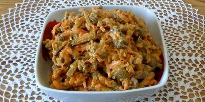 Έτοιμη σαλάτα με βόειο κρέας