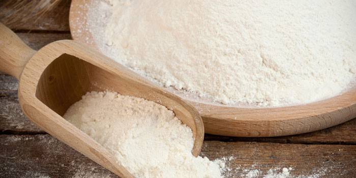 Faina de grau