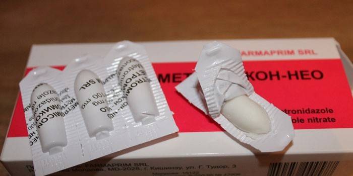 Supposte vaginali Metromicon-Neo con metronidazolo