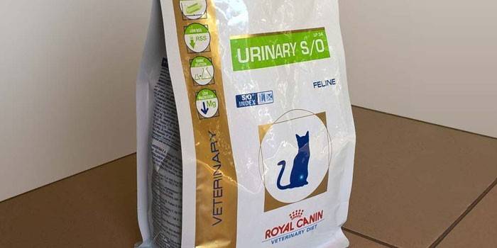 Royal Canin URINARY Kedi Maması Ambalajı