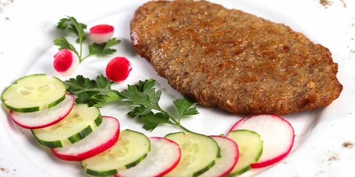 Schnitzel với rau
