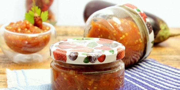 Trứng cá muối trong lọ