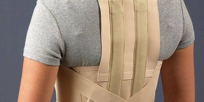 Corsetto per la colonna vertebrale
