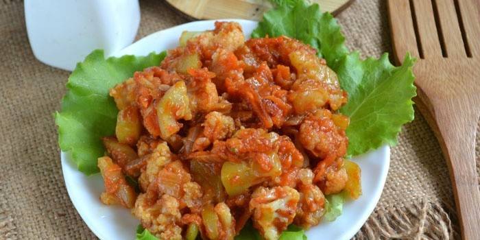 Súp lơ om với Zucchini
