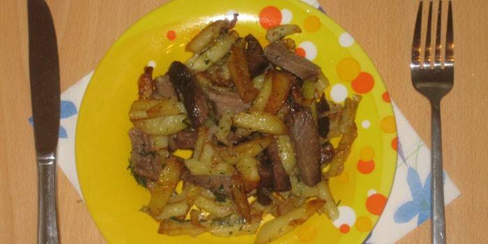 Papa con carne
