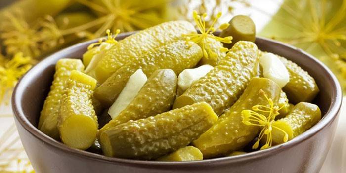 Τυριά