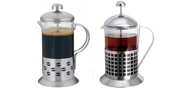 Tea és kávé a francia sajtóban