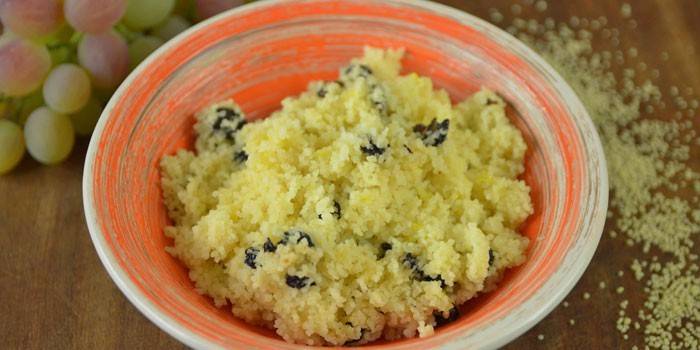 Cous cous con uvetta