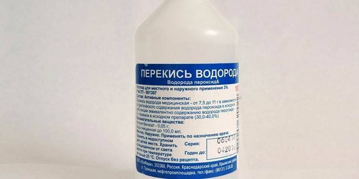 Водоник пероксид у пластичној боци